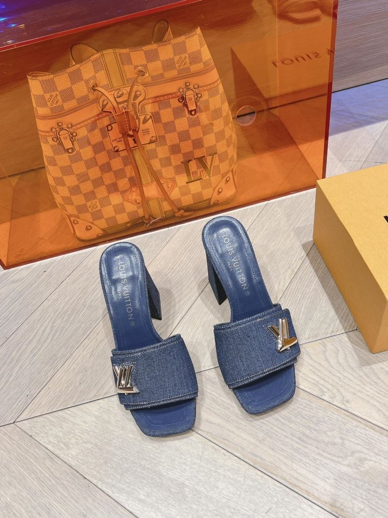 Louis Vuitton Slippers